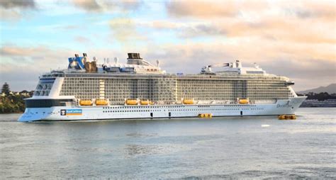 What Is A Royal Caribbean Quantum Ultra Class Cruise Ship Modelismo