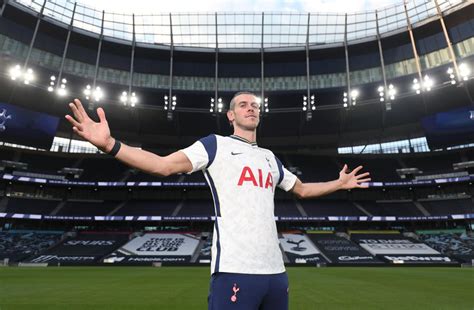 The official twitter account of tottenham hotspur. Tottenham Hotspur Is Making A Big Statement By Signing ...