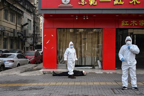23 Eerie Pictures Of Wuhan China After Nearly Two Weeks In Quarantine