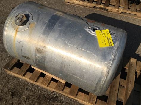 Used Peterbilt Fuel Tank For Sale Dorr Mi 609 14634