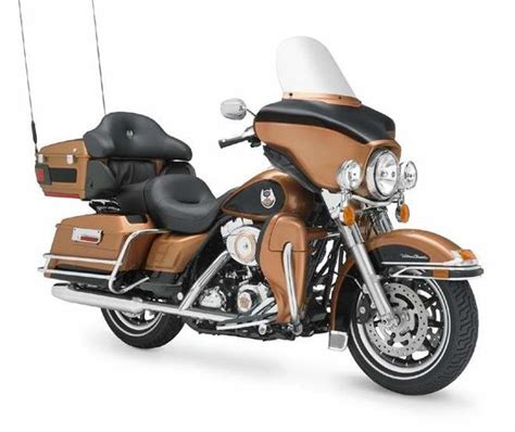 Metzeler me888 marathon ultra tires. Harley-Davidson FLHTCU Electra Glide Ultra Classic 105th ...