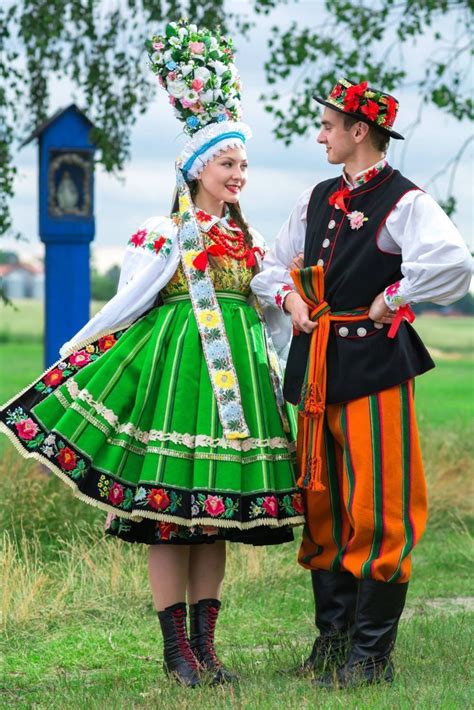 Pin By Seikocranberry On 北欧の民族衣装 Polish Traditional Costume Folk Clothing Folk Costume