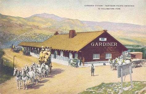 Postcardy The Postcard Explorer Gardiner Station Yellowstone Park