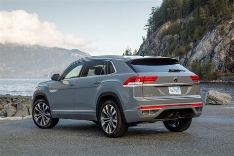 First Drive 2020 Volkswagen Atlas Cross Sport The Detroit Bureau