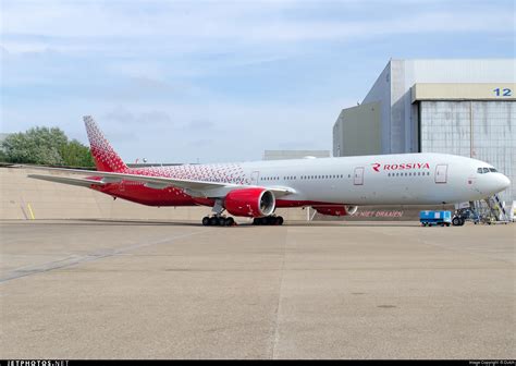 Contact авиакомпания россия / rossiya airlines on messenger. EI-UNN | Boeing 777-312 | Rossiya Airlines | Dutch | JetPhotos