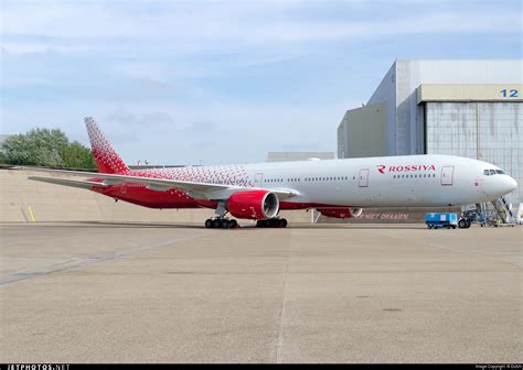 Rossiya airlines, sometimes branded as rossiya—russian airlines (russian: EI-UNN | Boeing 777-312 | Rossiya Airlines | Dutch | JetPhotos