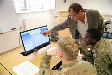 Junior Enlisted Logisticians Expand Knowledge At Workshop