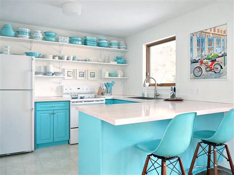 Find out how to pick and where to find the best kitchen cabinets, learn, and explore more about new the best kitchen cabinets you can choose for the most important room in your home should kitchen trends 2021 put the accent on the cabinetry that presents the marriage of style, function. 13 Ways to Instantly Brighten up a Boring Kitchen | Hometalk
