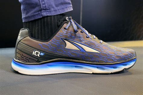 Altra Iq Smart Running Shoes Features Price Release Digital Trends