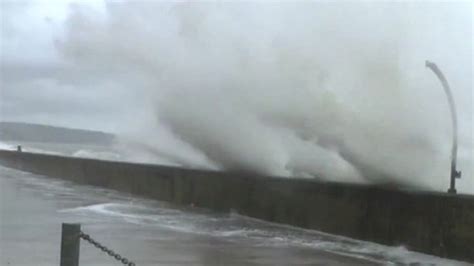 Renewed Flooding Hits Coastal Towns In Devon And Cornwall Bbc News