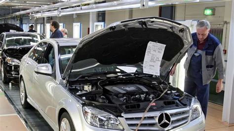 Daimler Gewinn Bricht Dramatisch Ein