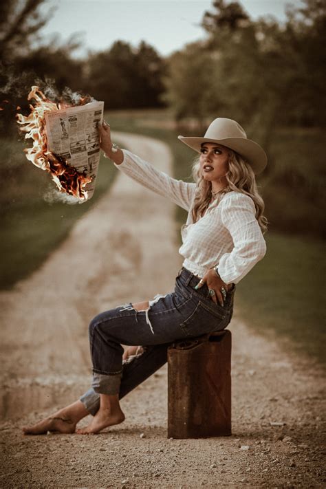 Western Fashion With Fire Senior Picture Outfits Photography Senior Pictures Western Photo