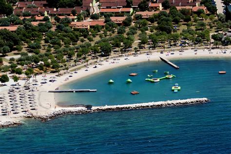 Fkk Strand Valalta Bei Rovinj Kroatien Strandführer Kroatide √