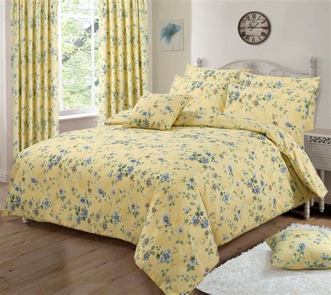 Aside from just the comforter, this set also includes two shams, three decorative pillows, and a bed. LEMON YELLOW PRETTY FLORAL DESIGN REVERSIBLE BEDDING DUVET ...