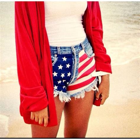 Fun fourth of july outfits d i y american flag shorts and. Pin on My Style