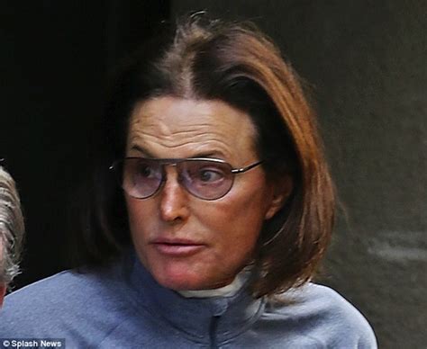 Bruce Jenner Comes Out As Transgender Pm News