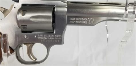 Dan Wesson 357 Magnum Ctg Revolver 3822503187