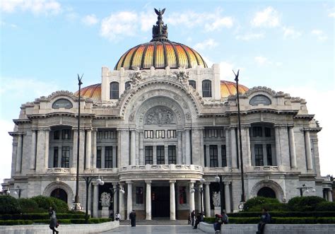 El Palacio De Bellas Artes Monumento Histórico Y Artístico De México