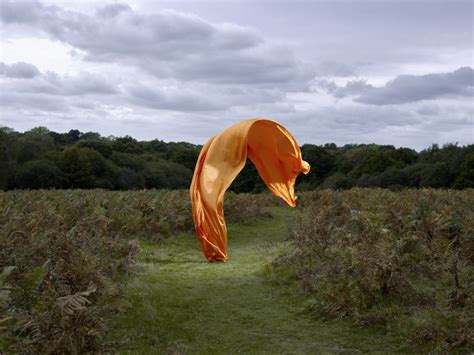Freeze Motion Photographs That Transform Floating Fabric Into