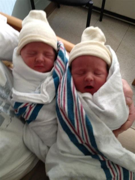 Twinsbabynewbornhospital Twiniversity
