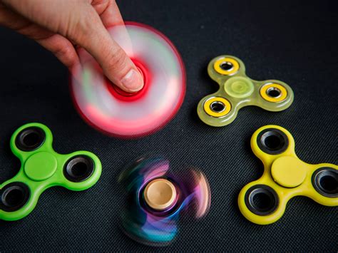 A Fidget Spinner Sent A 10 Year Old Girl To The Hospital Self