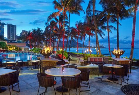 20 Things To Do In Honolulu At Night Food And Nightlife In Honolulu Hawaii