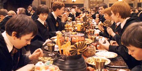 ¡Ya podrás cenar en el Gran Comedor de Harry Potter en Navidad! - EstiloDF