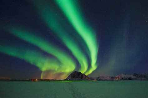 Northern Lights In The Lofoten Islands The Best Times