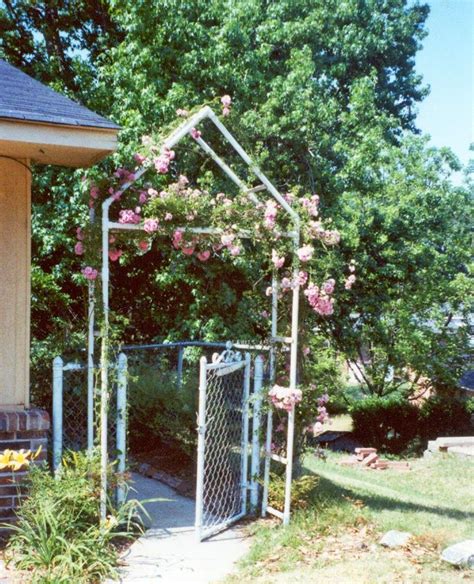 Pvc Pipe Garden Arch Garden Design Ideas