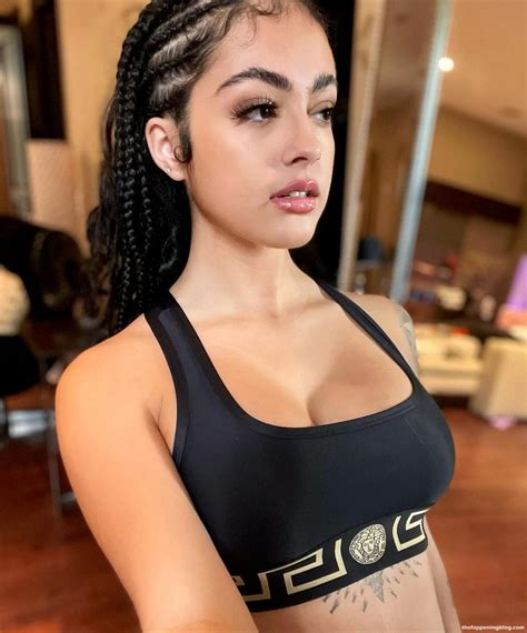 Malu Trevejo Flaunts Her Sexy Body Photos Video Updated