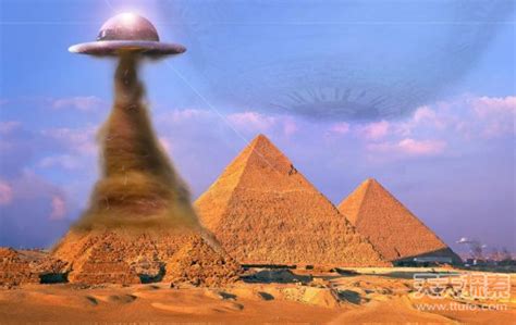 Or Maybe Pyramid Is Created By The Ufo Aliens And Ufos Ancient Aliens