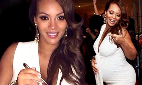 Evelyn Lozada Digs Into Cake And Treats Guests To 1000 T Bags