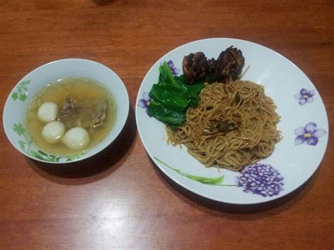 Jadi, apa kata cuba resepi wantan goreng yang super simple ini. Little Muna's Playhouse: Wantan Mee : Resepi Mesra Kanak-kanak