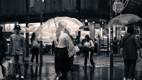 梅雨入りはちょっと憂鬱 でも沖縄ではもう梅雨明け 梅雨にまつわる写真をまとめてみました。 「在宅」を続けていたら、いつの間にか梅雨入りになっていました。 なかなかお家を出られない日. 2020最新｜関東梅雨明け予想!例年(平年)はいつなのか ...