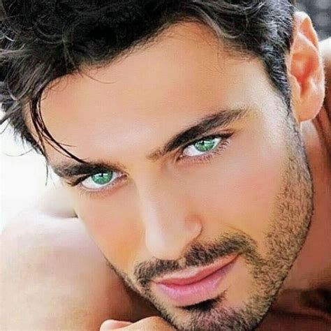 Unique Traits Of Guys With Black Hair And Green Eyes Kadinsalyasam Com