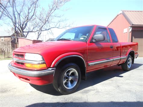 2001 Chevrolet S 10 Ls Specialty Cars Limited