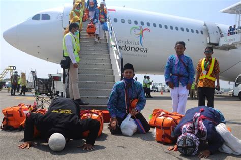 Maskapai garuda indonesia memastikan kesiapan pelayanan penerbangan haji 2017 melalui optimalisasi kapasitas pesawat dan layanan terhadap seluruh jamaah haji. Kemenhub Berbenah Siapkan Penerbangan Haji 2018