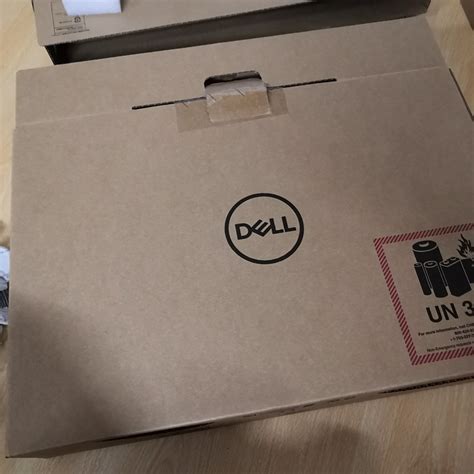 Dell Laptop Box Computers And Tech Parts And Accessories Computer Parts