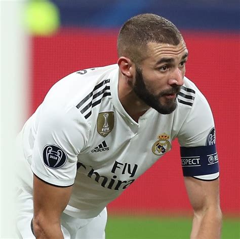 Latest on real madrid forward karim benzema including news, stats, videos, highlights and more on espn. Karim Benzema - Wikipedia