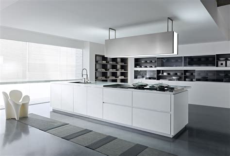 Pedini new york designs modern italian kitchens and bathrooms. Unique DUNE kitchen range from Pedini