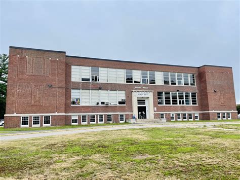 Former Sanford High School In Sanford Maine Became Junio Flickr