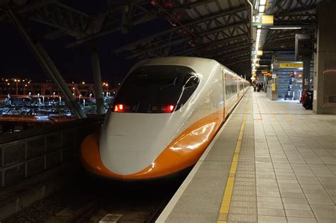 Taiwan Train Crash 54 People Die More Than 150 Injured In Worst Rail