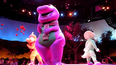 Barney Holiday I Love You Universal Studios Florida Orlando Christmas