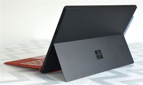 Microsoft Surface Pro 7 Review The Best Windows 10 Tablet Pc You Can