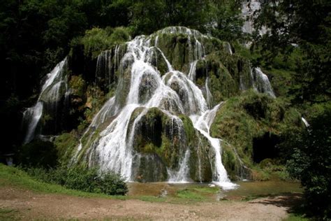 Waterfalls France Franche Comte Cascades Des Tufs Nature