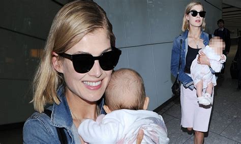 Rosamund mary ellen pike (born 27 january 1979) is a british actress. Rosamund Pike cradles baby son Atom to her chest after family holiday | Daily Mail Online