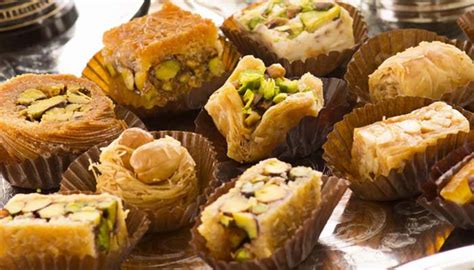 25 Must Try Traditional Arabic Sweets In Uae Flowerdeliveryuae