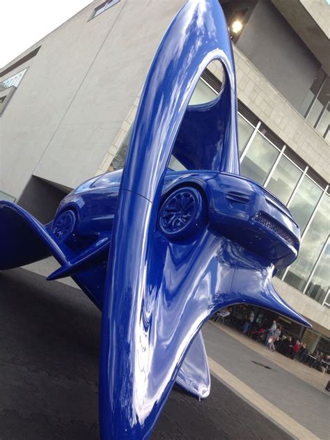 Enroll in chase online sm and download the chase mobile ® app. Land Rover sculpture in London's South Bank | Land rover ...
