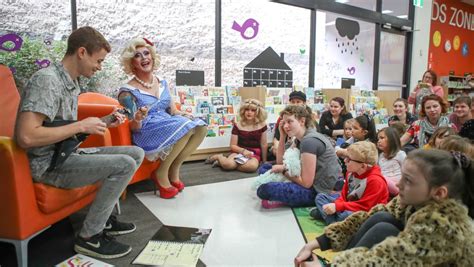 Accepted As They Are Wollongong Library Brings Back Drag Storytime