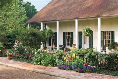 10 Best Landscaping Ideas Southern Living
